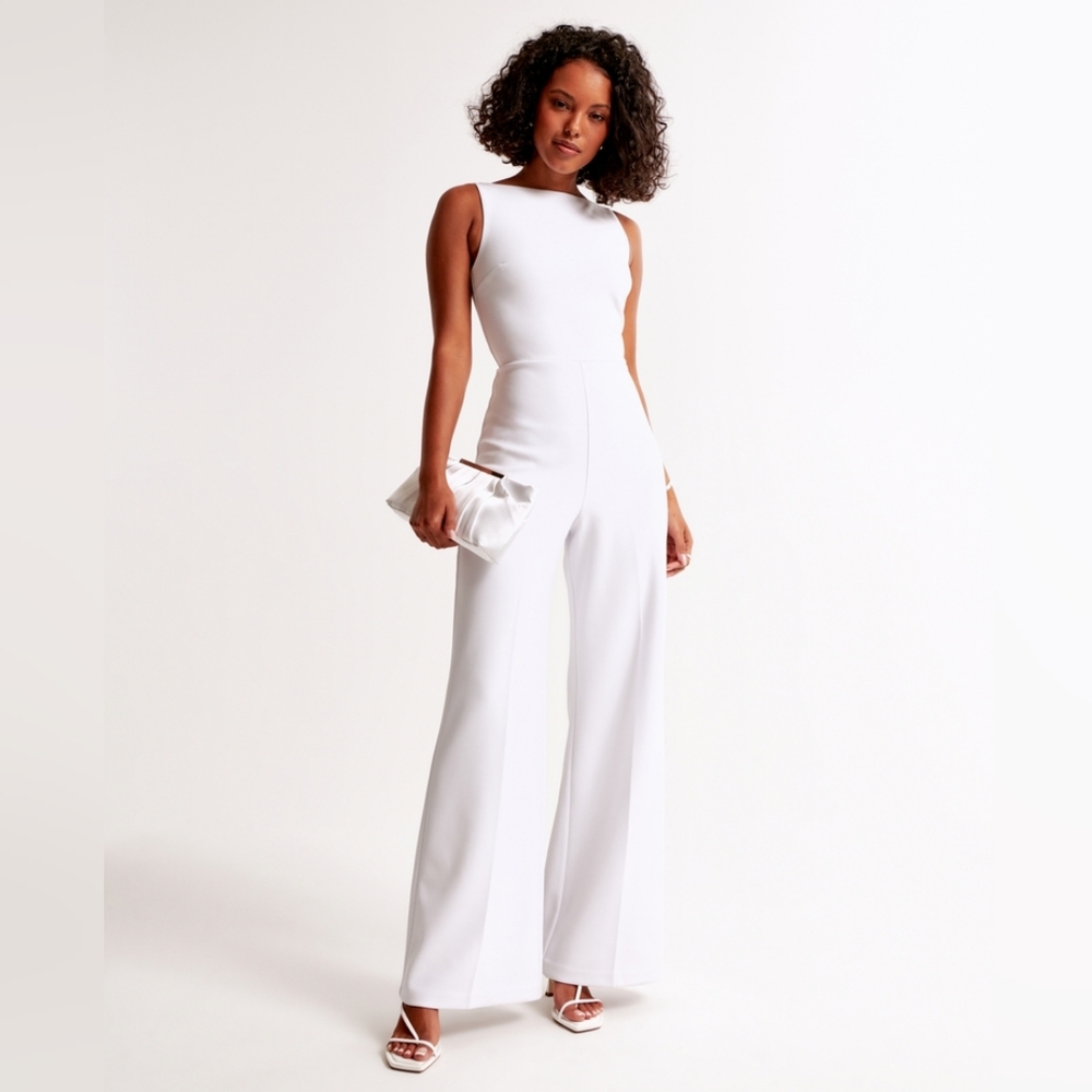 Abercrombie MT Clasp Back jumpsuit